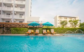 Recenta Phuket Suanluang By Deevana